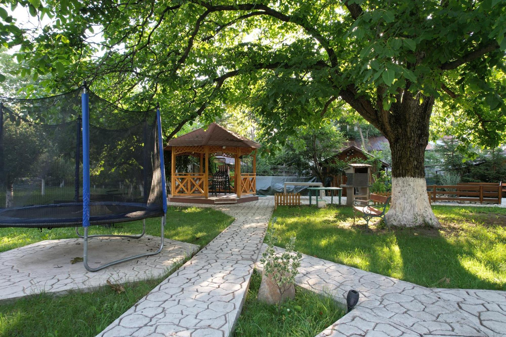 Hotel Casa Stefandra Breaza  Esterno foto